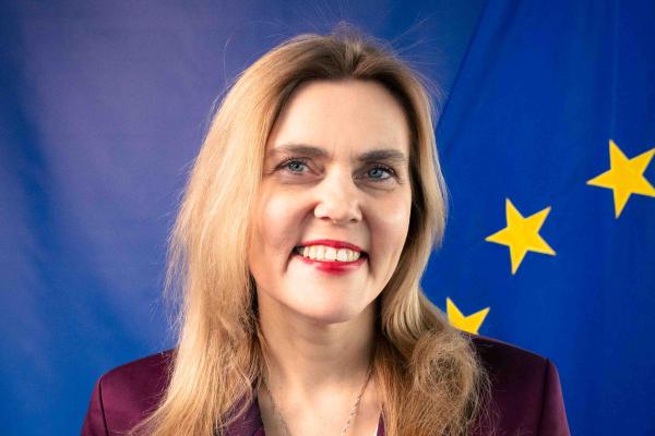 Julia Laffranque photo